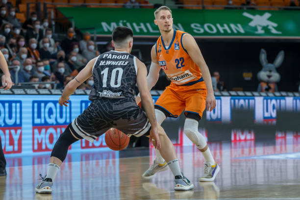 建队都让观 建队都让观