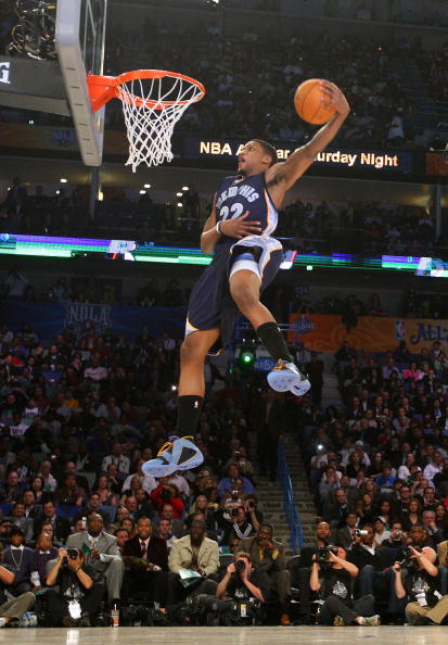 但他用自己 但他用自己